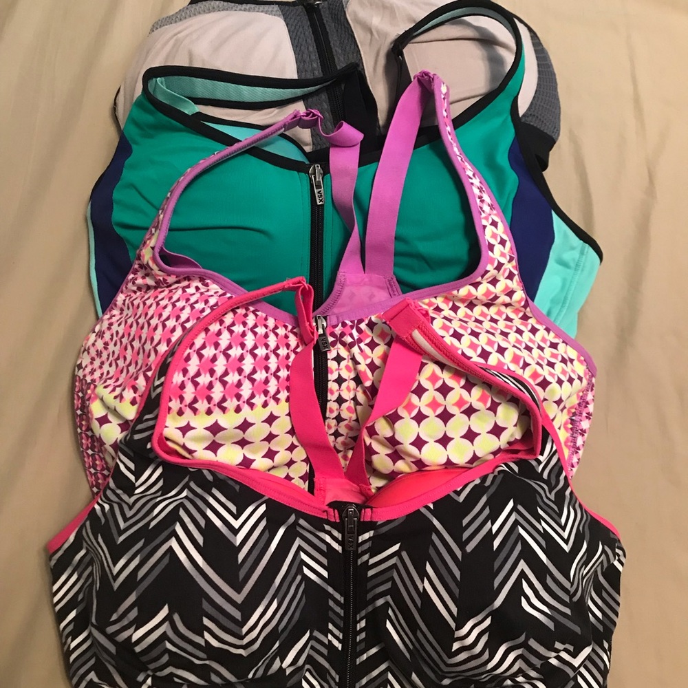 Vitoria Secret Sports Bra Size 38 DD and DDD